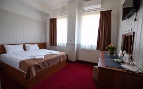 Népliget Hotel